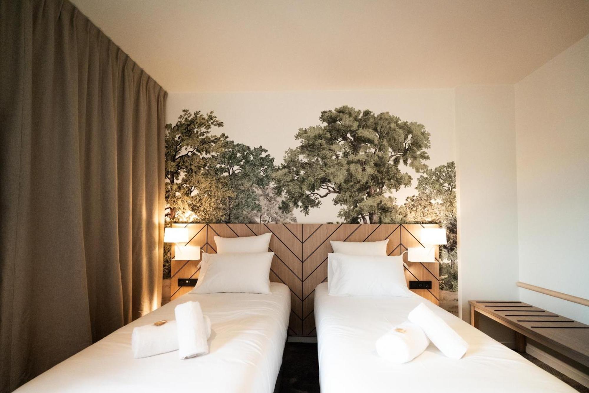Bo Hotels Ambronay Rum bild